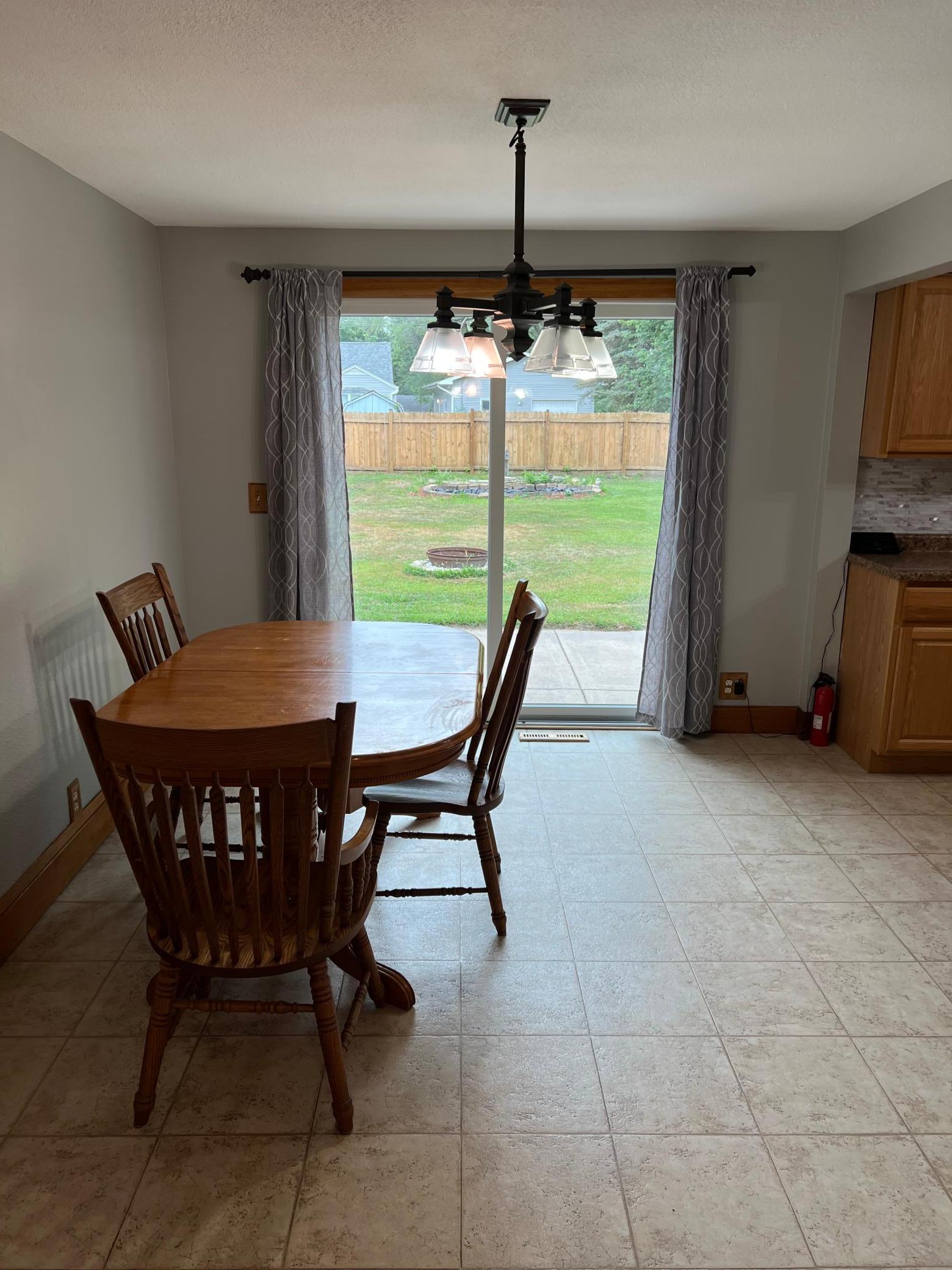 Dining Room to Outdoor Patio