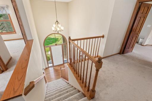 8079 Spruce Trail, Eden Prairie, MN 55347