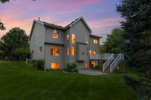8079 Spruce Trail, Eden Prairie, MN 55347
