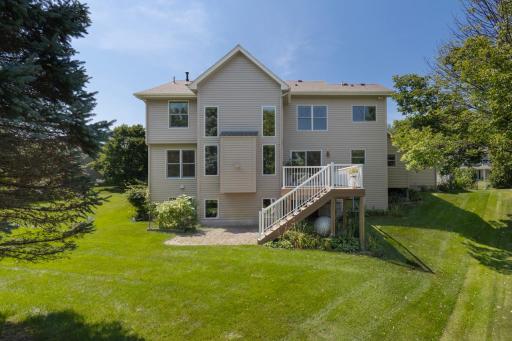 8079 Spruce Trail, Eden Prairie, MN 55347