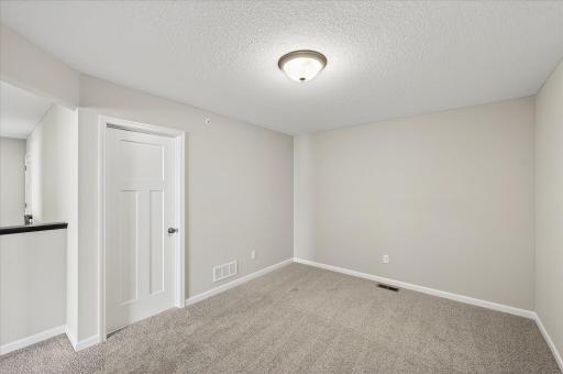 32-25555 3rd St W-32.jpg