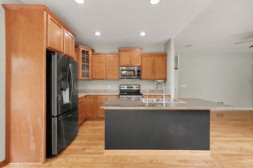 Center Island with granite counter rop