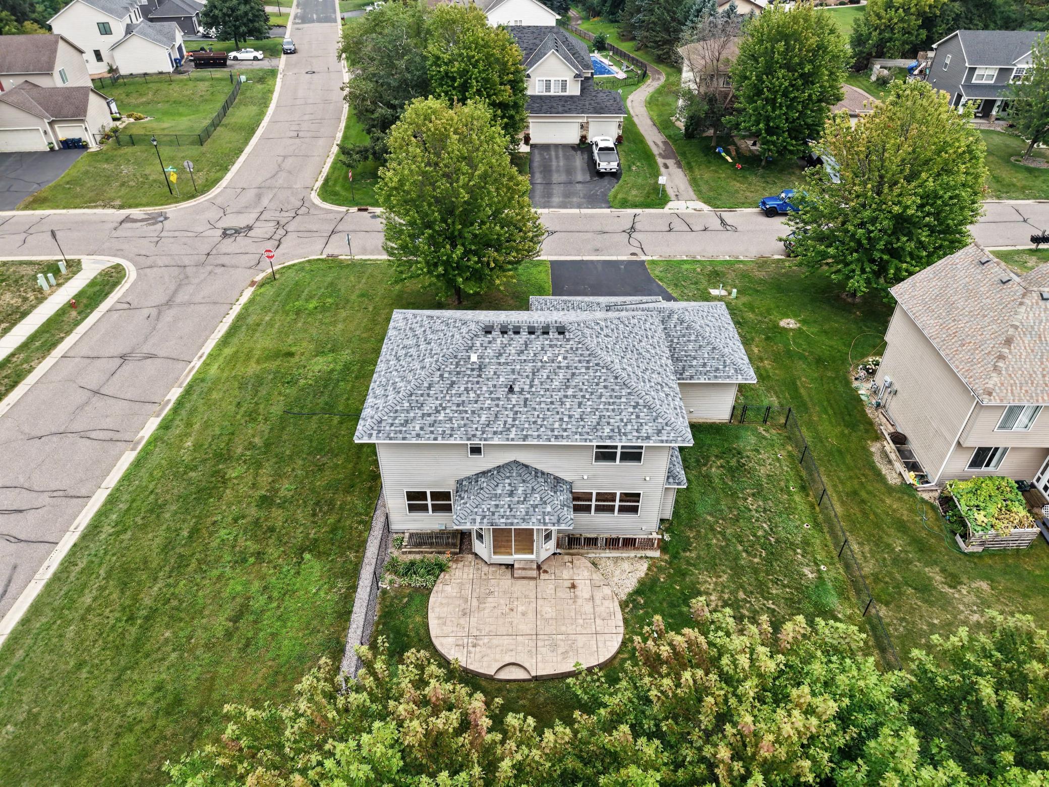 Wonderfully flat lot! Perfect for yard games!