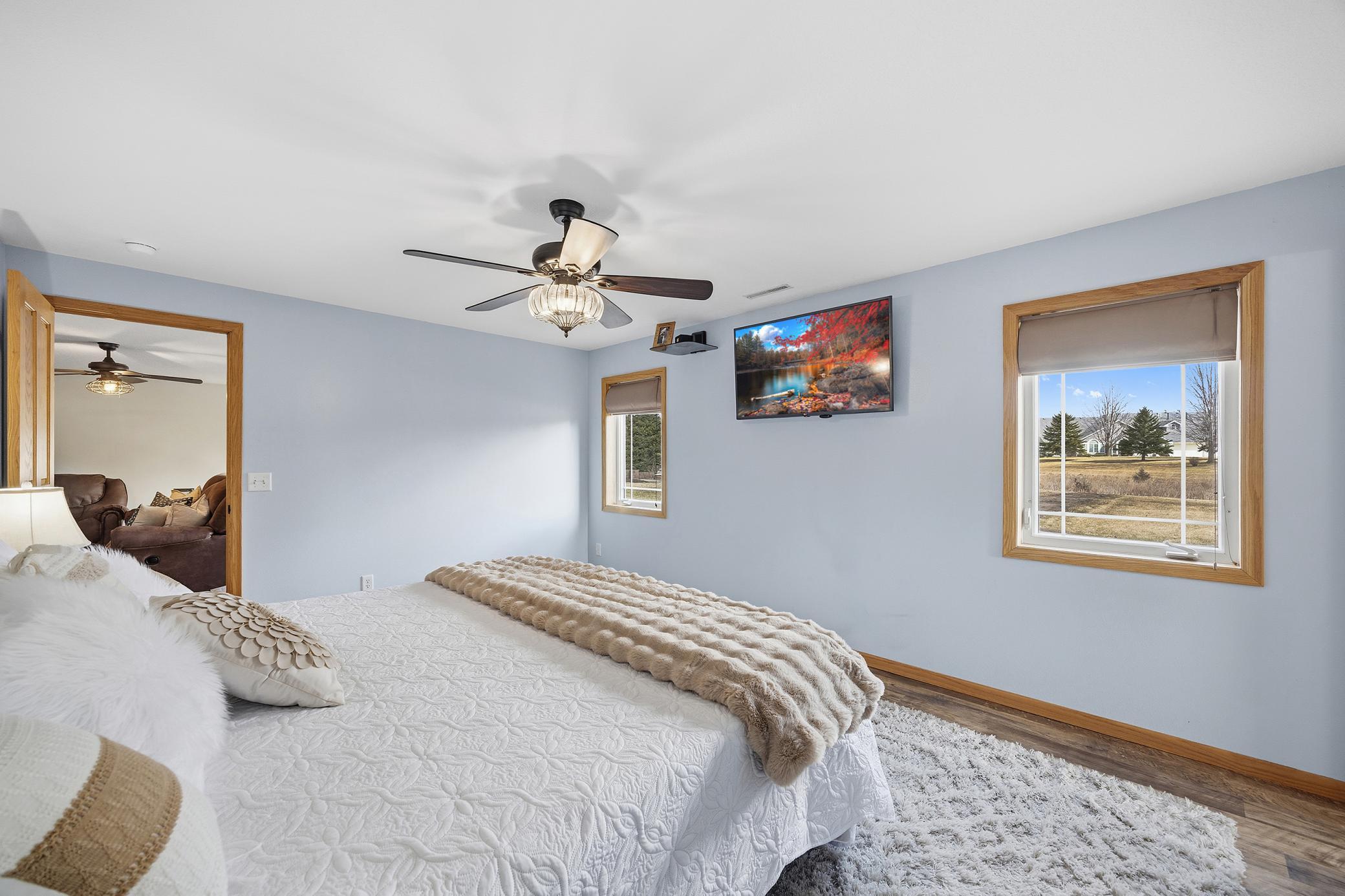 Modern and bright primary bedroom