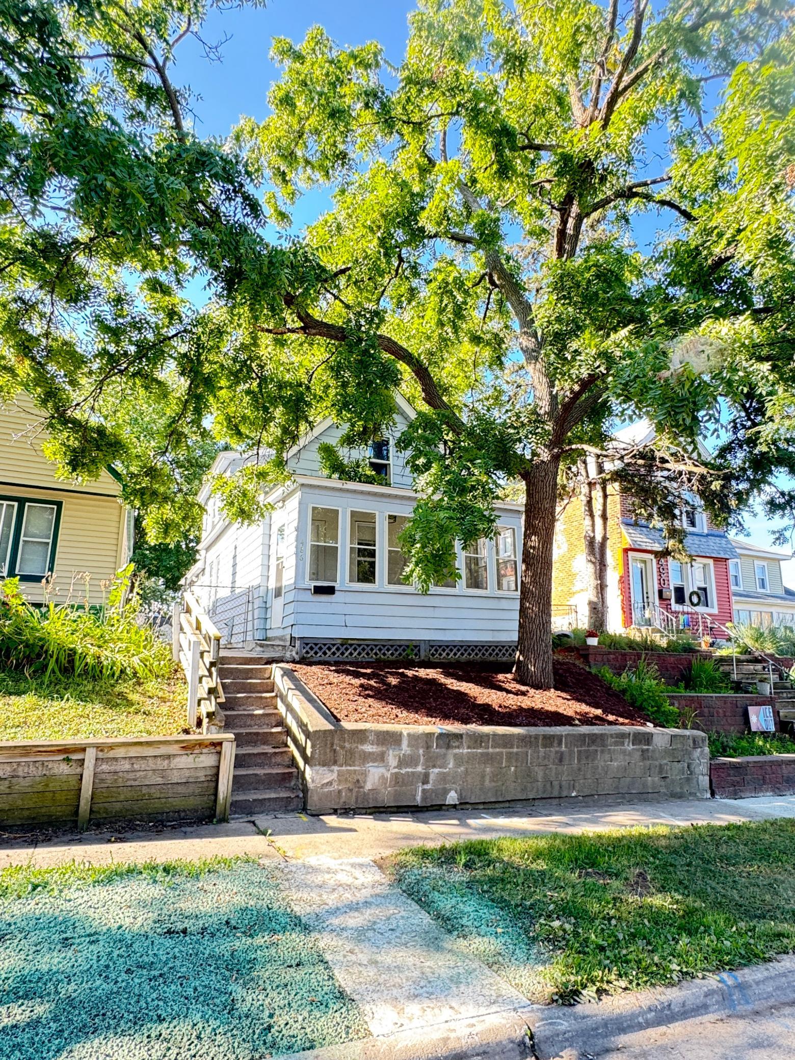 Welcome to 486 Lawson Avenue W, a charming and affordable 2-bedroom home in Saint Paul..JPG