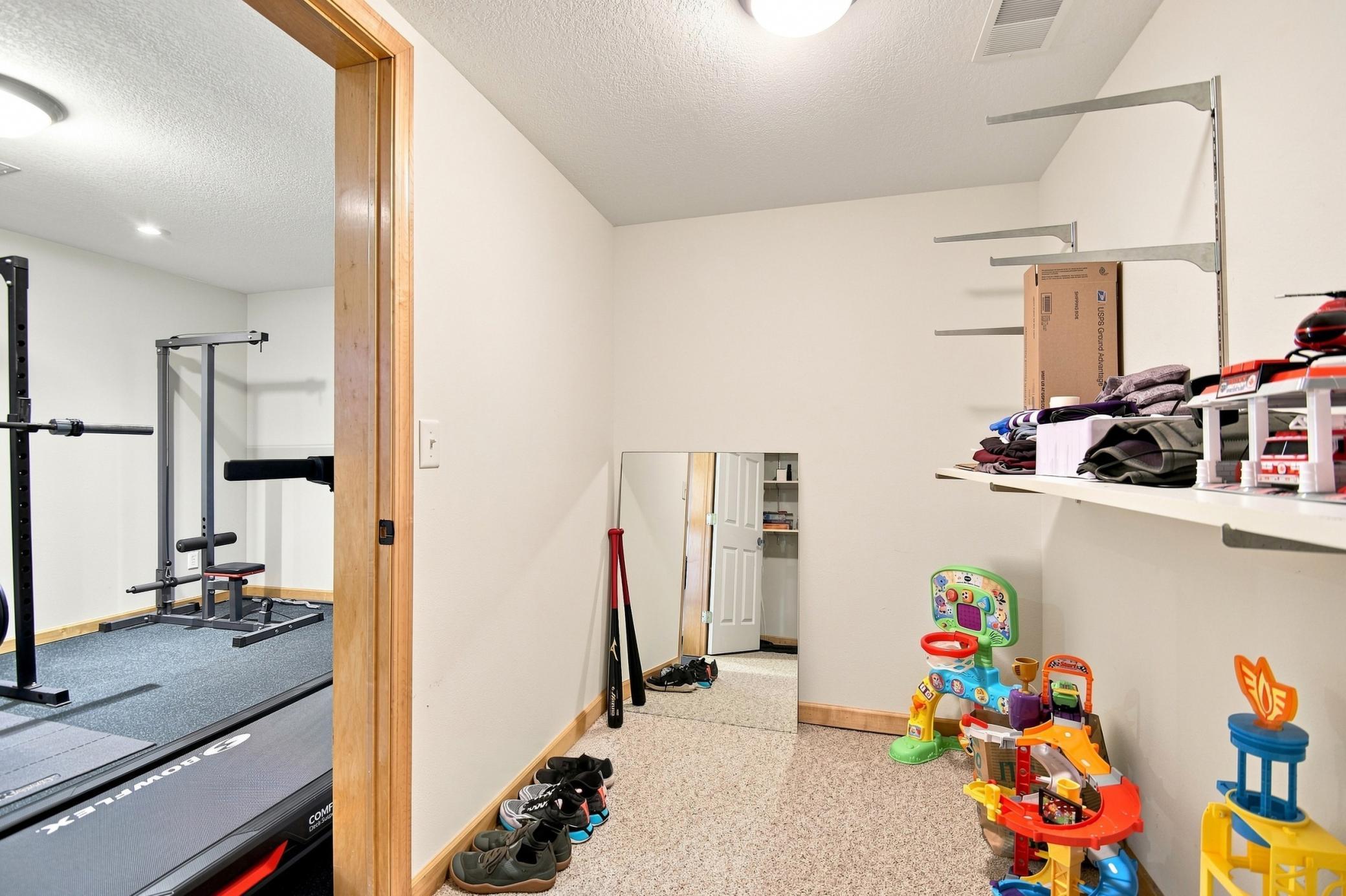 Photo 48