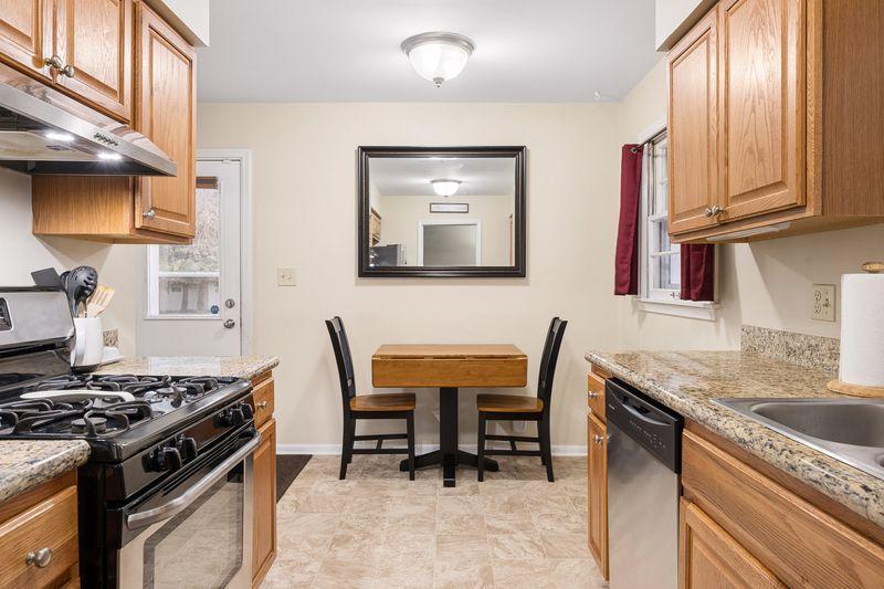 Eat in kitchen.