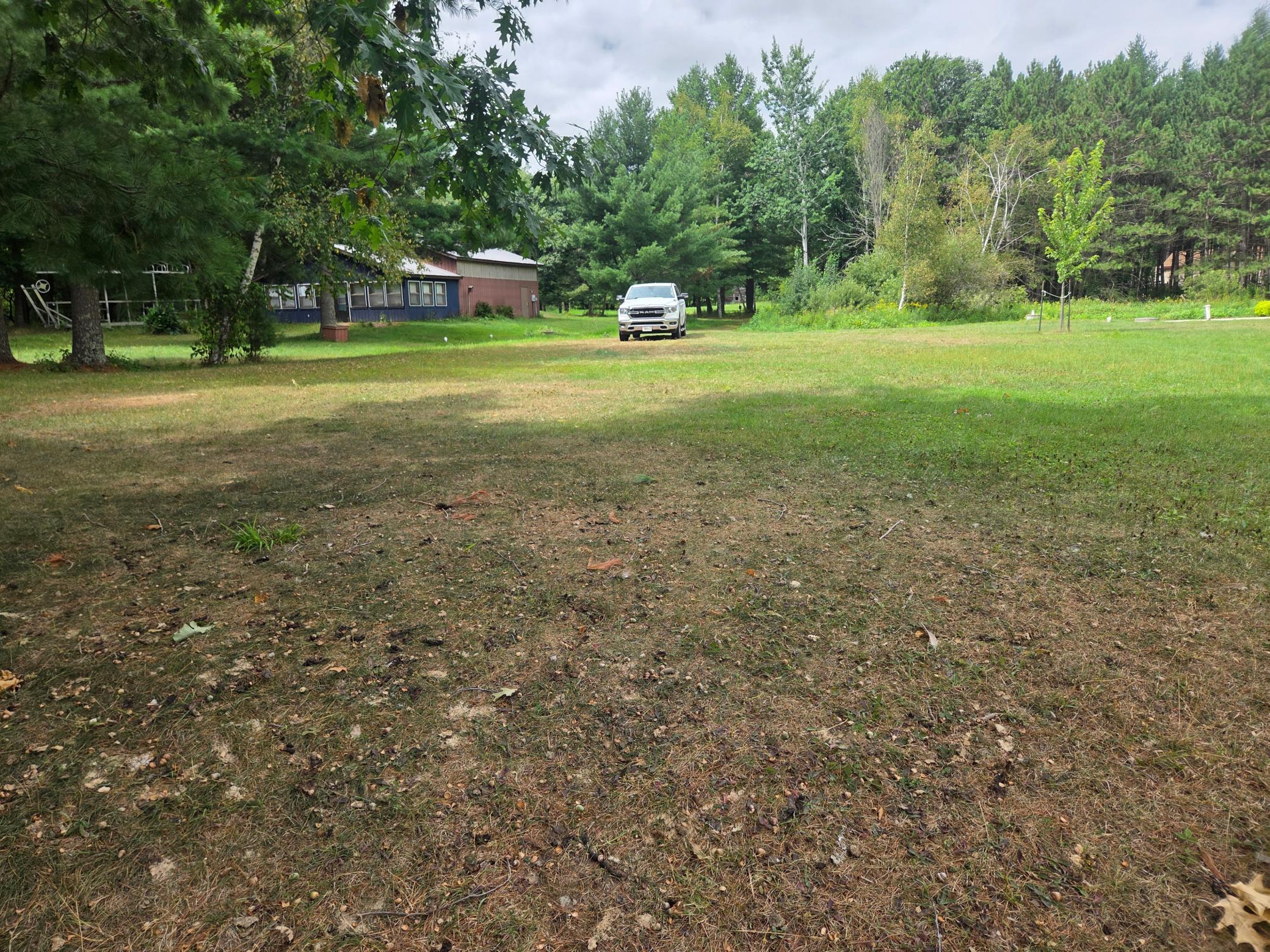 66' Access road leading down to the lake access