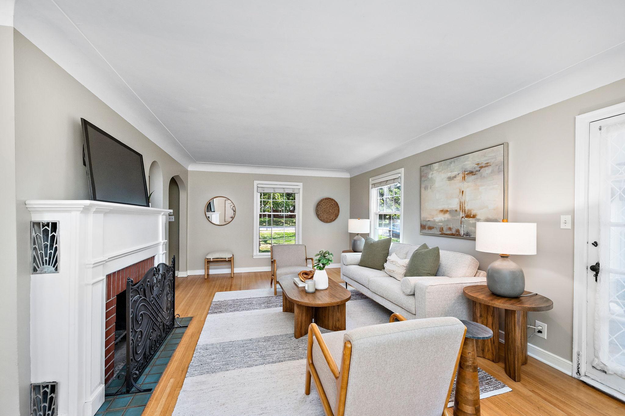 Lots of light from the oversized windows!
