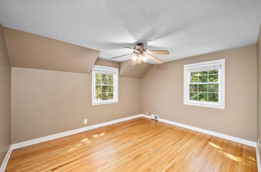 Upper bedroom #3