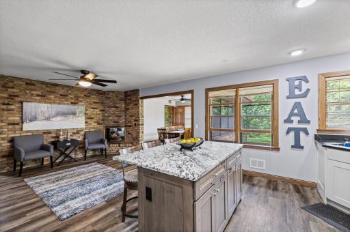 3531 Pilgrim Lane N, Plymouth, MN 55441