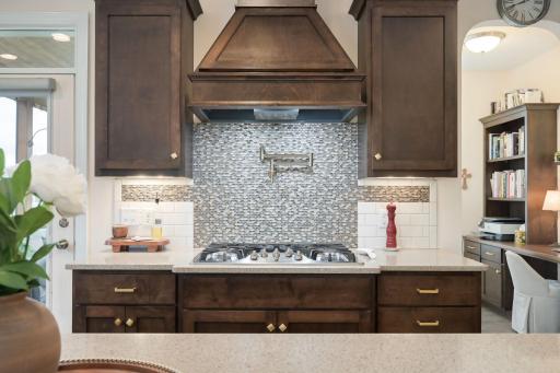 What chef wouldn't appreciate this cooktop with pot filler.