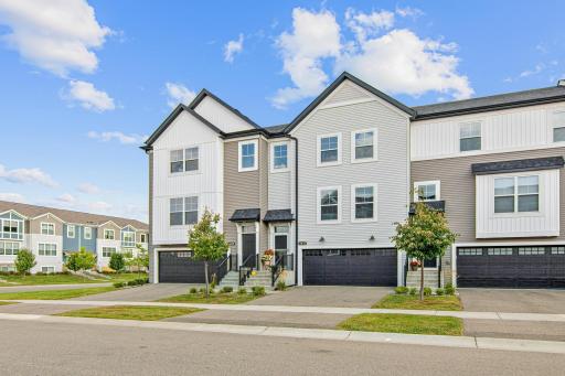 6633 Jody Avenue S, Cottage Grove, MN 55016