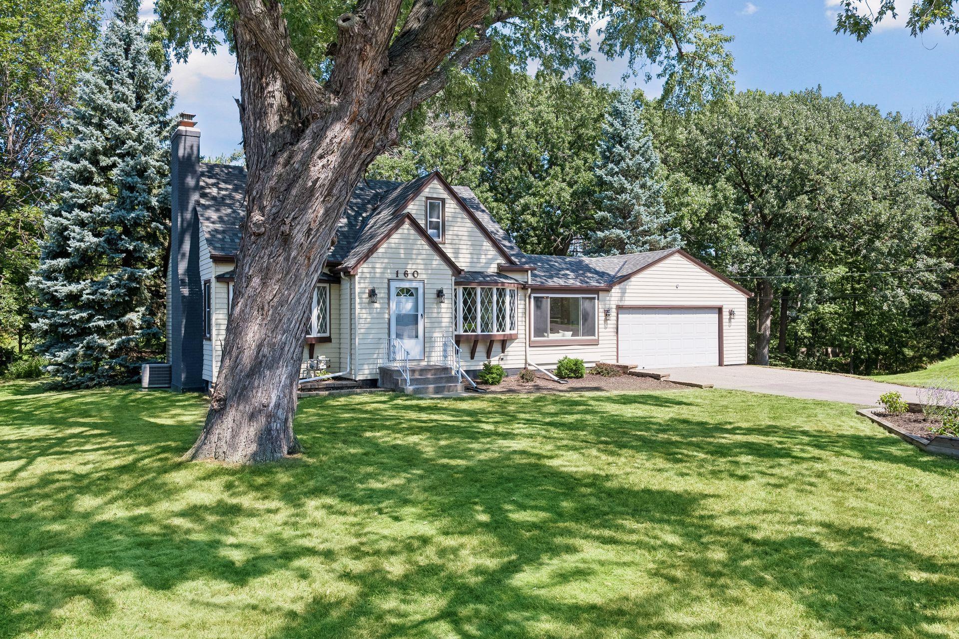 160 Mission Lane, Bloomington, MN 55420, 3 Bedrooms, 2 bathrooms, just over 2000 Finished Square feet, and a large 2 Car attached garage. Just steps to the Minnesota River Valley.