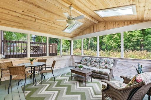 7885 Lower 139th Court, Apple Valley, MN 55124