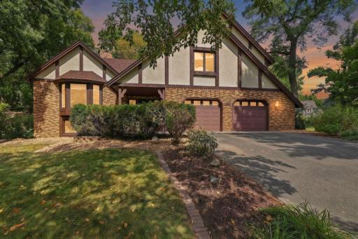 7885 Lower 139th Court, Apple Valley, MN 55124