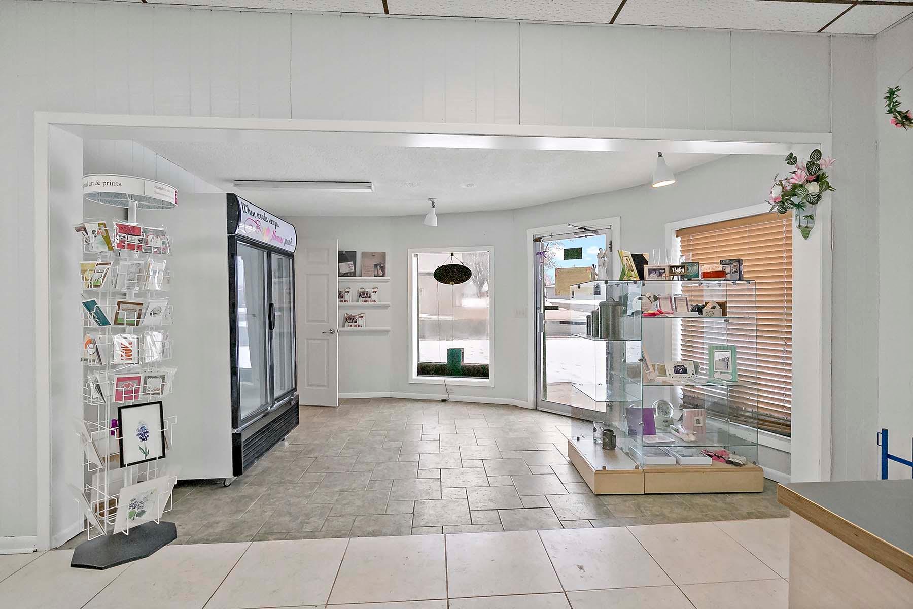 210 Railroad Drive Norwood Young America_0026.jpg