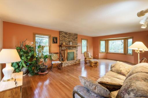 21660 Northfield Blvd Hampton-28.jpg