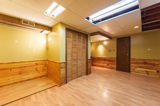 21660 Northfield Blvd Hampton-68.jpg