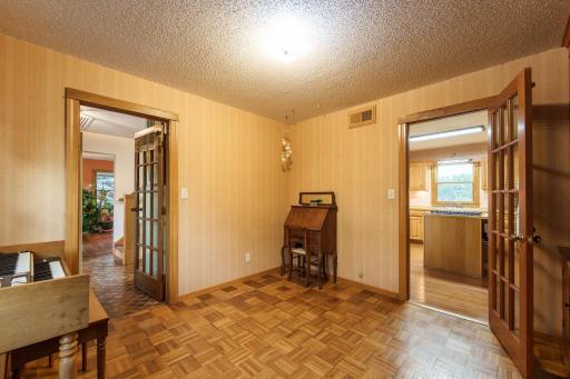21660 Northfield Blvd Hampton-43.jpg