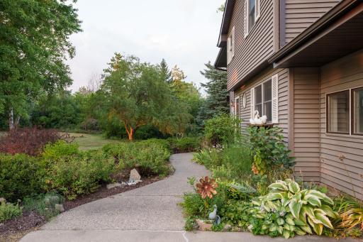 21660 Northfield Blvd Hampton-5.jpg