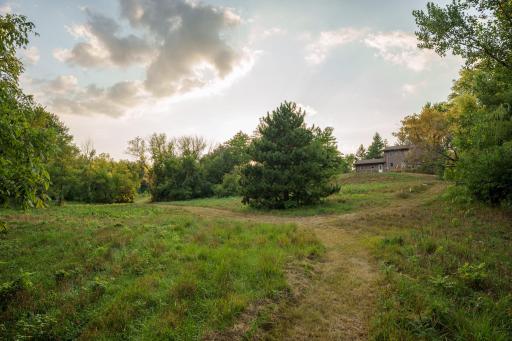 21660 Northfield Blvd Hampton-24.jpg
