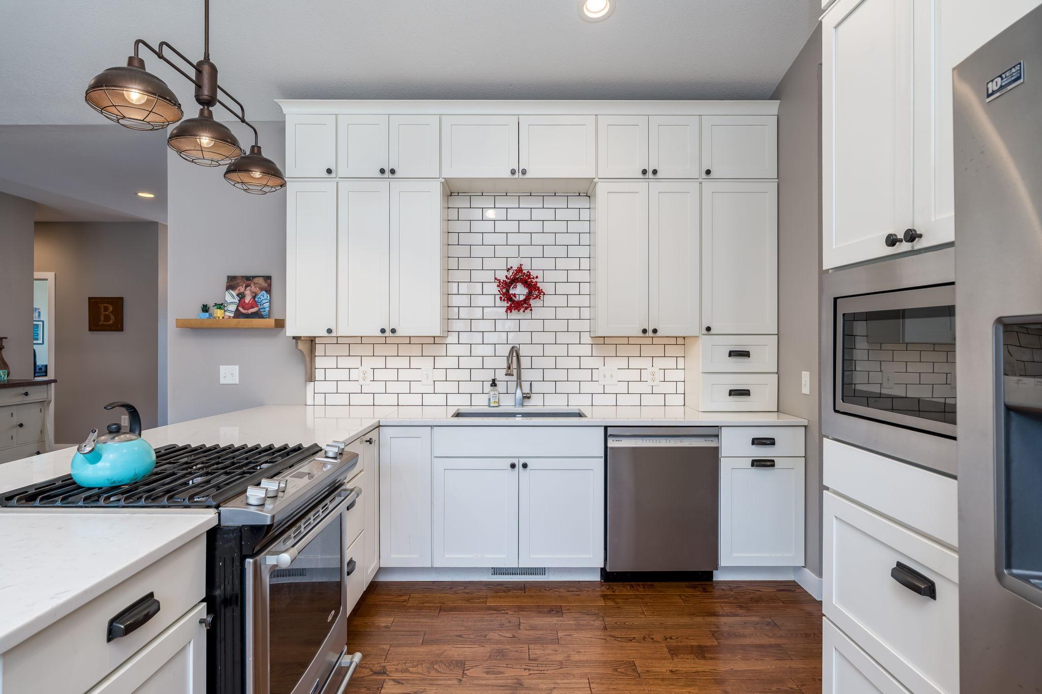 17-web-or-mls-2232-coventry-ln.jpg