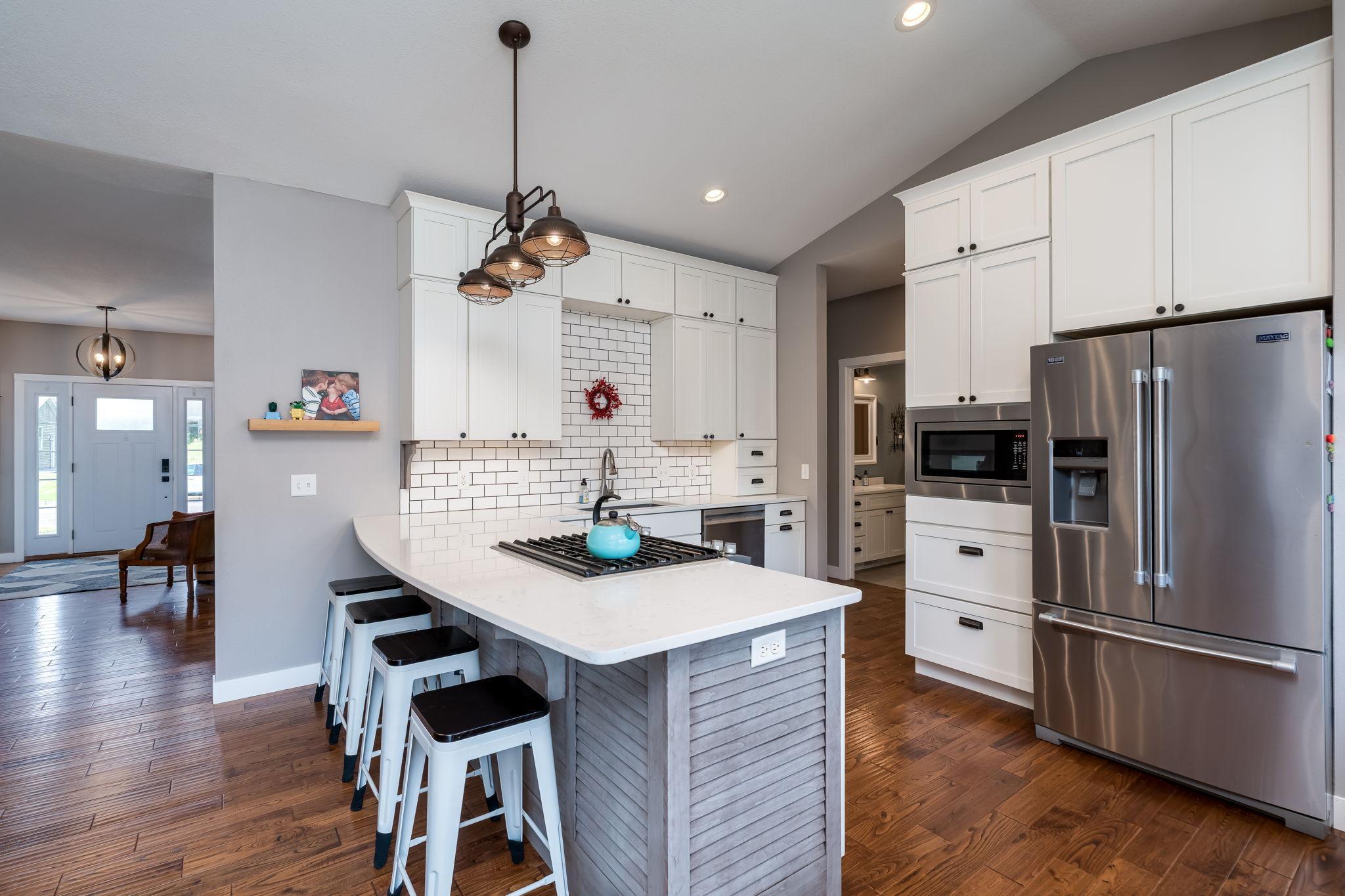 16-web-or-mls-2232-coventry-ln.jpg