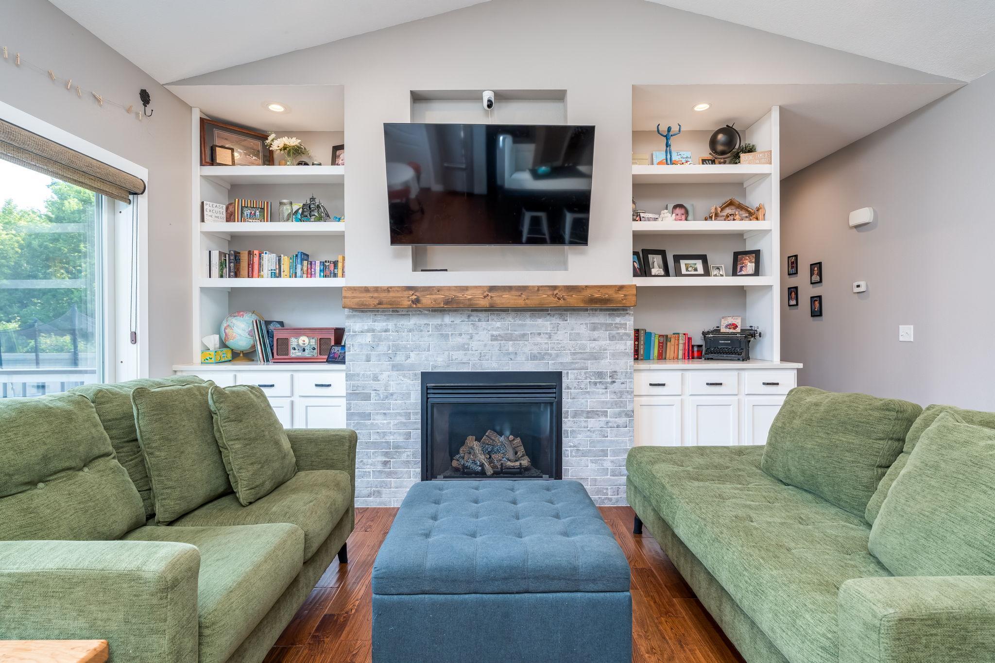 12-web-or-mls-2232-coventry-ln.jpg