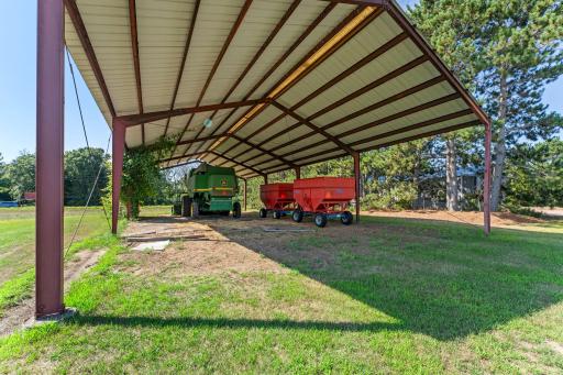 465 NE 265th Avenue, Isanti, MN 55040