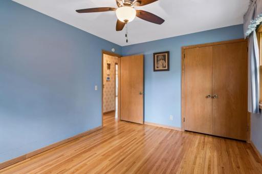 241 Van Buren Avenue N, Hopkins, MN 55343