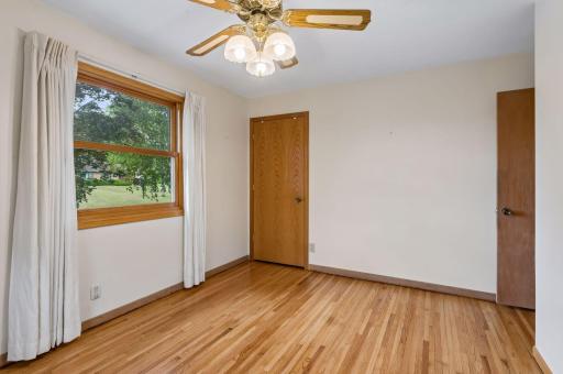 241 Van Buren Avenue N, Hopkins, MN 55343