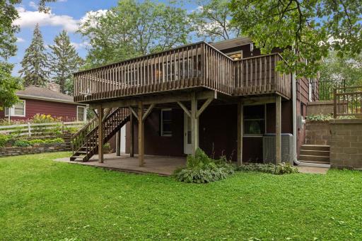 241 Van Buren Avenue N, Hopkins, MN 55343