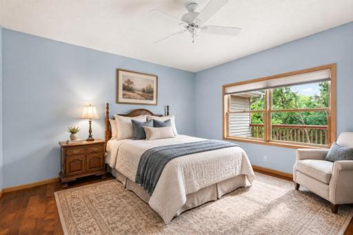 Primary BR with attached bath- VIRTUALLY STAGED
