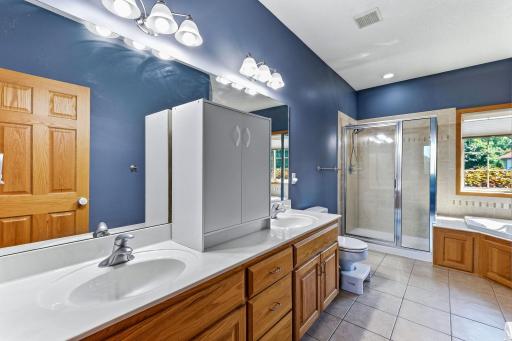 21-web-or-mls-22633-Zion-Pkwy-21.jpg