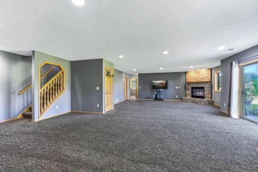 33-web-or-mls-22633-Zion-Pkwy-33.jpg