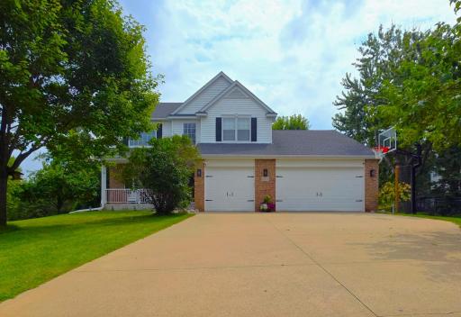 Photo for 2051 Highgate Circle, Chanhassen, MN 55317 - listing #7128883 2051 Highgate Circle, Chanhassen, MN 55317