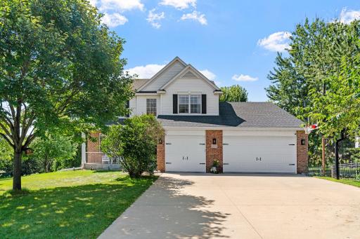 Photo for 2051 Highgate Circle, Chanhassen, MN 55317 - listing #7128883 2051 Highgate Circle, Chanhassen, MN 55317
