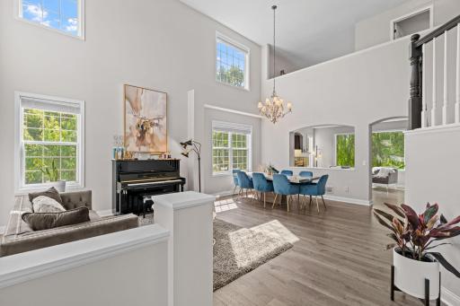 34-web-or-mls-2051 Highgate Cir-34.jpg