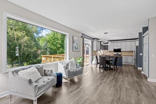 44-web-or-mls-2051 Highgate Cir-44.jpg