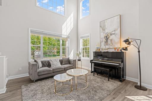 36-web-or-mls-2051 Highgate Cir-36.jpg