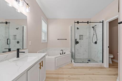 62-web-or-mls-2051 Highgate Cir-62.jpg