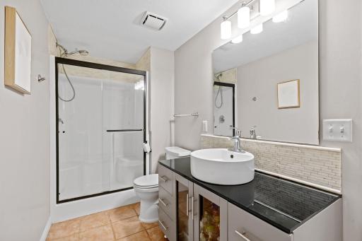 87-web-or-mls-2051 Highgate Cir-87.jpg