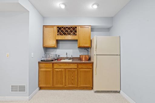 82-web-or-mls-2051 Highgate Cir-82.jpg