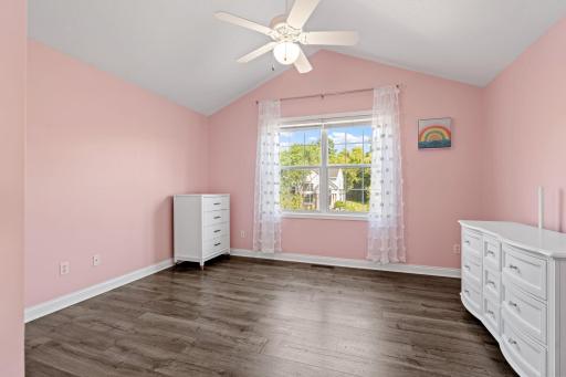 74-web-or-mls-2051 Highgate Cir-74.jpg