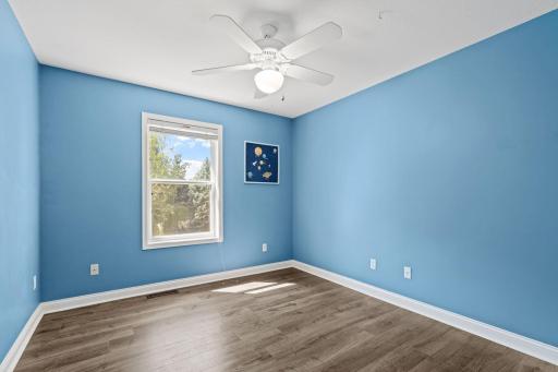 70-web-or-mls-2051 Highgate Cir-70.jpg
