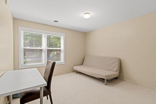 85-web-or-mls-2051 Highgate Cir-85.jpg