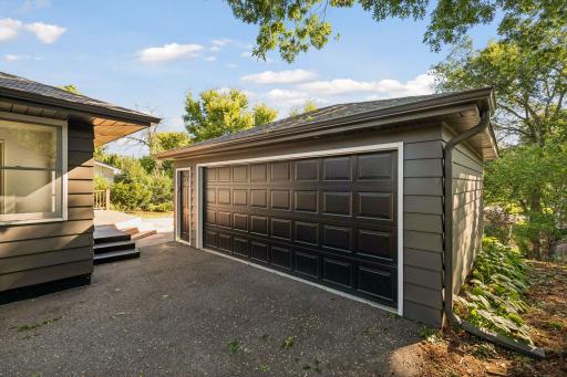 5913 Drew Avenue South - Spacecrafting - 0045.jpg