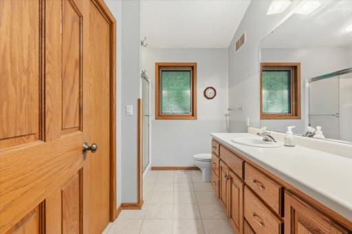 Upper Level 3/4 Bath