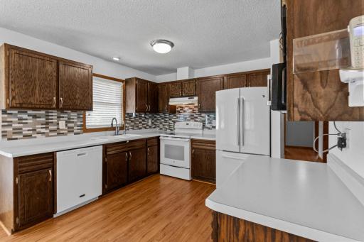 More kitchen